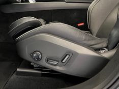 VOLVO XC60 2.0 T8 ULTIMATE DARK AWD HIBRIDO 2024/2024 ÓTIMA CAR FLORES DA CUNHA / Carros no Vale