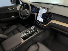 VOLVO XC60 2.0 T8 ULTRA DARK AWD HÍBRIDO 2025/2026 ÓTIMA CAR FLORES DA CUNHA / Carros no Vale