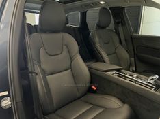 VOLVO XC60 2.0 T8 ULTRA DARK AWD HÍBRIDO 2025/2026 ÓTIMA CAR FLORES DA CUNHA / Carros no Vale