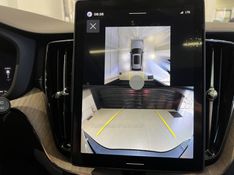 VOLVO XC60 2.0 T8 ULTRA DARK AWD HÍBRIDO 2025/2026 ÓTIMA CAR FLORES DA CUNHA / Carros no Vale