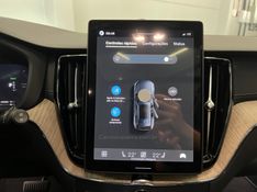 VOLVO XC60 2.0 T8 ULTRA DARK AWD HÍBRIDO 2025/2026 ÓTIMA CAR FLORES DA CUNHA / Carros no Vale