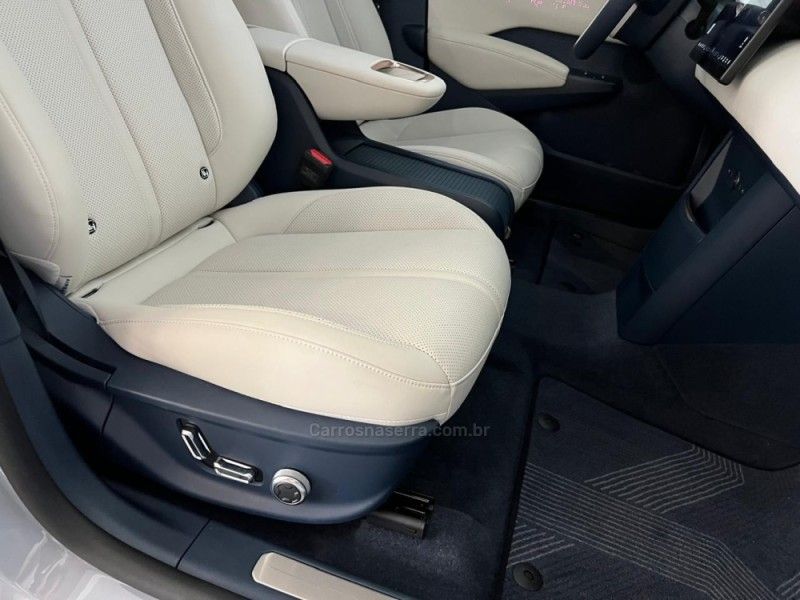 ZEEKR X FLAGSHIP AWD ELÉTRICO 66 KW 2025/2026 ÓTIMA CAR FLORES DA CUNHA / Carros no Vale