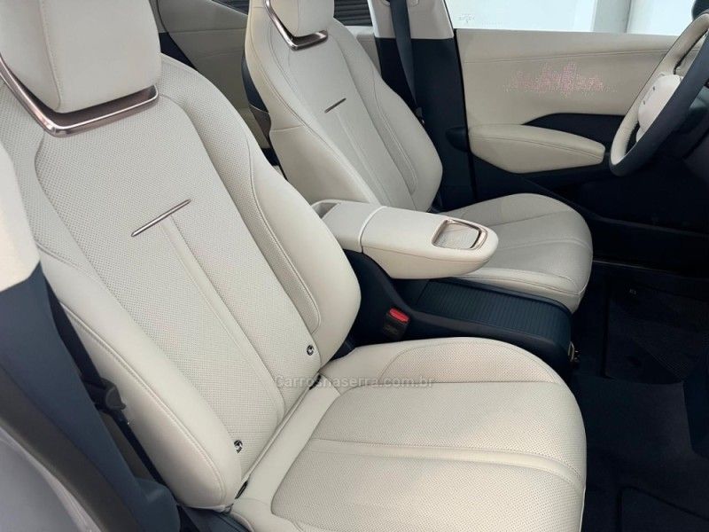 ZEEKR X FLAGSHIP AWD ELÉTRICO 66 KW 2025/2026 ÓTIMA CAR FLORES DA CUNHA / Carros no Vale