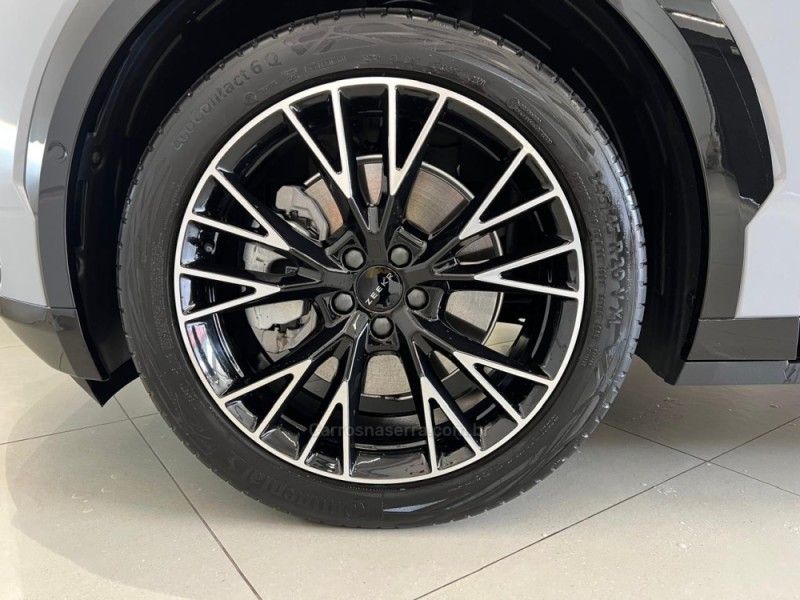 ZEEKR X FLAGSHIP AWD ELÉTRICO 66 KW 2025/2026 ÓTIMA CAR FLORES DA CUNHA / Carros no Vale