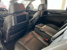 BMW 750I 4.4 M SPORT SEDAN V8 32V 2011/2012 CIMIRRO AUTOMÓVEIS TAQUARA / Carros no Vale
