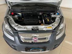 FIAT IDEA 1.8 MPI ADVENTURE 8V 2015/2016 CIMIRRO AUTOMÓVEIS TAQUARA / Carros no Vale