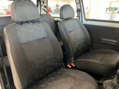 FIAT UNO 1.0 MPI MILLE FIRE ECONOMY 8V 2013/2013 CIMIRRO AUTOMÓVEIS TAQUARA / Carros no Vale