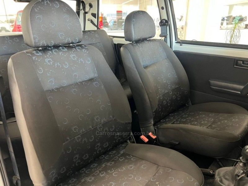 FIAT UNO 1.0 MPI MILLE FIRE ECONOMY 8V 2013/2013 CIMIRRO AUTOMÓVEIS TAQUARA / Carros no Vale