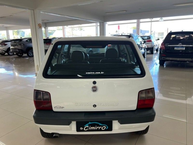 FIAT UNO 1.0 MPI MILLE FIRE ECONOMY 8V 2013/2013 CIMIRRO AUTOMÓVEIS TAQUARA / Carros no Vale