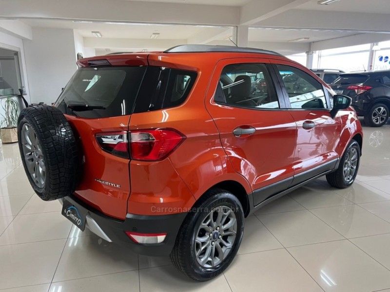 FORD ECOSPORT 1.6 FREESTYLE 16V 2014/2015 CIMIRRO AUTOMÓVEIS TAQUARA / Carros no Vale