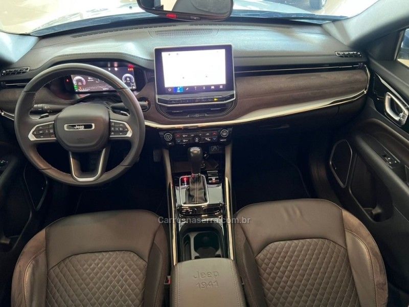 JEEP COMMANDER 1.3 OVERLAND T270 16V 4X2 TURBO 2023/2023 CIMIRRO AUTOMÓVEIS TAQUARA / Carros no Vale