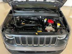 JEEP RENEGADE 1.8 16V LONGITUDE 2019/2020 CIMIRRO AUTOMÓVEIS TAQUARA / Carros no Vale