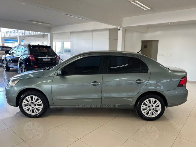 VOLKSWAGEN VOYAGE 1.0 MI 8V 2011/2012 CIMIRRO AUTOMÓVEIS TAQUARA / Carros no Vale