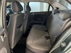 VOLKSWAGEN VOYAGE 1.0 MI 8V 2011/2012 CIMIRRO AUTOMÓVEIS TAQUARA / Carros no Vale