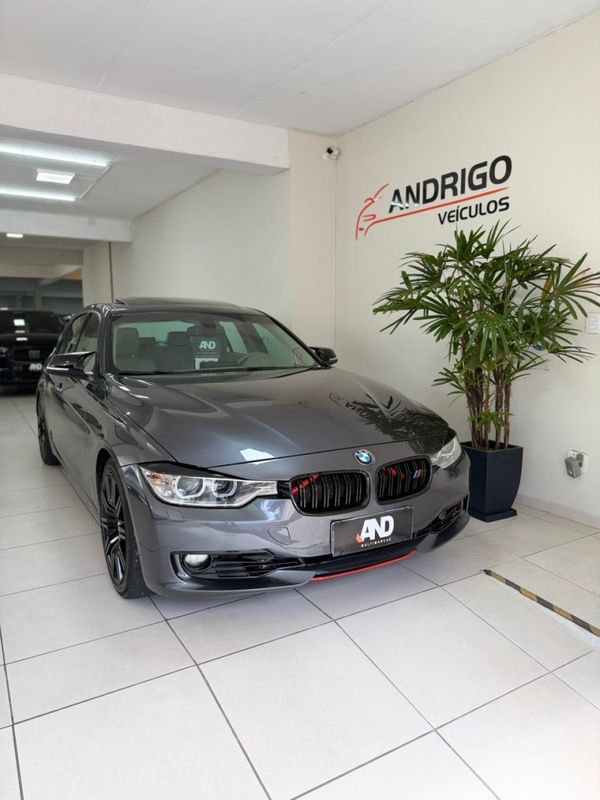 BMW 328I 2.0 LUXURY SEDAN 16V 2012/2012 ANDRIGO VEÍCULOS CAXIAS DO SUL / Carros no Vale