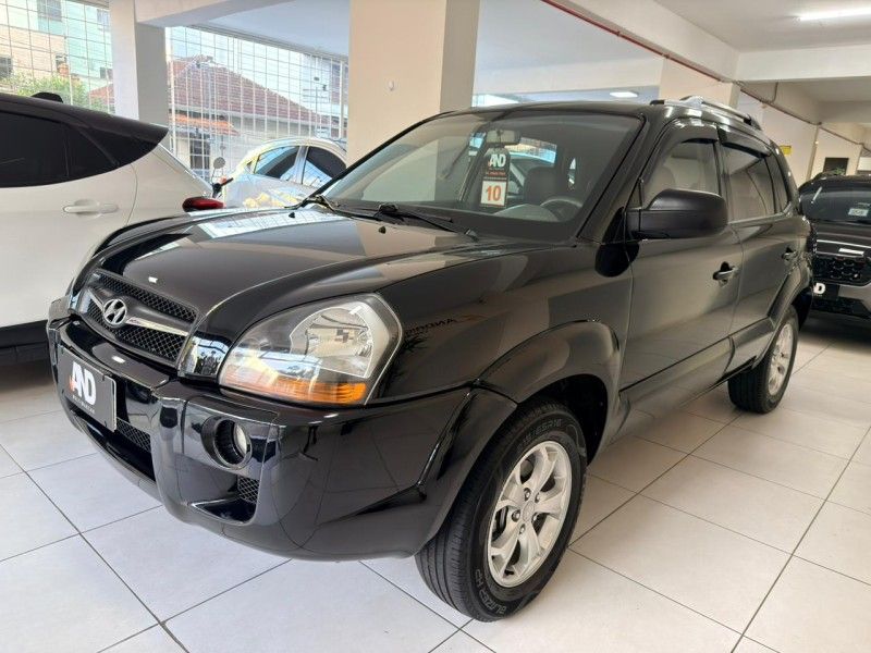 HYUNDAI TUCSON 2.0 MPFI GL 16V 142CV 2WD 2009/2010 ANDRIGO VEÍCULOS CAXIAS DO SUL / Carros no Vale