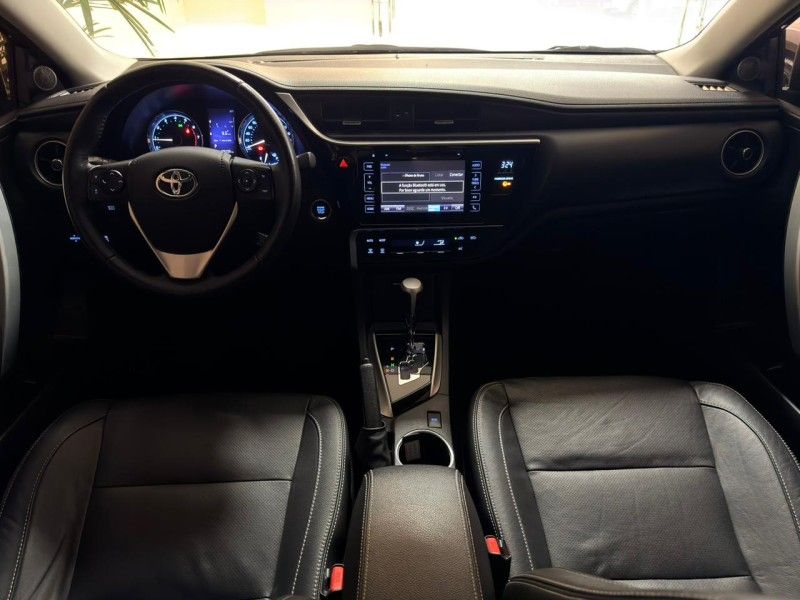 TOYOTA COROLLA 2.0 XRS 16V 2017/2018 ANDRIGO VEÍCULOS CAXIAS DO SUL / Carros no Vale