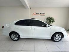 VOLKSWAGEN JETTA 1.4 16V TSI COMFORTLINE TIPTRONIC 2016/2017 ANDRIGO VEÍCULOS CAXIAS DO SUL / Carros no Vale