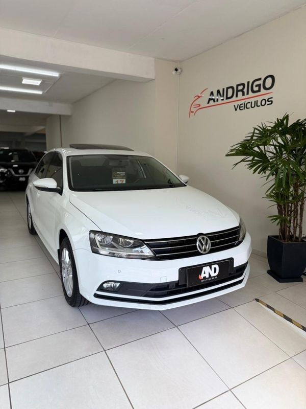 VOLKSWAGEN JETTA 1.4 16V TSI COMFORTLINE TIPTRONIC 2016/2017 ANDRIGO VEÍCULOS CAXIAS DO SUL / Carros no Vale