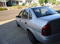 CHEVROLET CLASSIC 1.0 MPFI VHC SUPER 8V 2003/2003 BOURSCHEID CARROS E MOTOS SANTA CLARA DO SUL / Carros no Vale