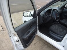 FIAT PALIO 1.0 MPI FIRE ECONOMY 8V 2016/2016 BOURSCHEID CARROS E MOTOS SANTA CLARA DO SUL / Carros no Vale