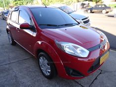 FORD FIESTA 1.0 MPI CLASS 8V 2014/2014 BOURSCHEID CARROS E MOTOS SANTA CLARA DO SUL / Carros no Vale