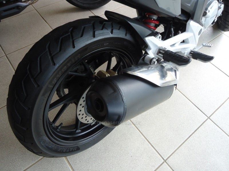 Honda Motos CB 250F TWISTER CBS 2018/2018 BOURSCHEID CARROS E MOTOS SANTA CLARA DO SUL / Carros no Vale