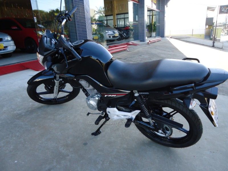 Honda Motos CG 160 FAN ESDI 2016/2016 BOURSCHEID CARROS E MOTOS SANTA CLARA DO SUL / Carros no Vale