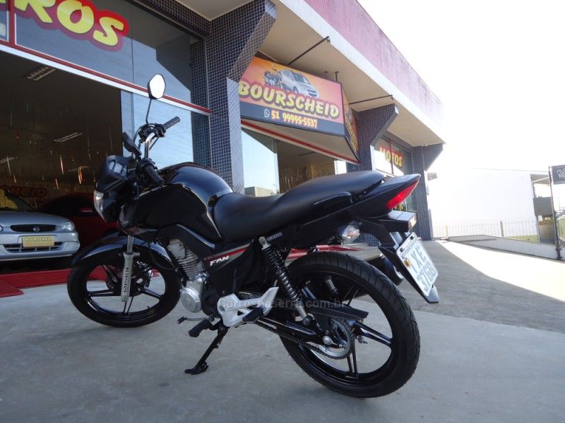 Honda Motos CG 160 FAN ESDI 2016/2016 BOURSCHEID CARROS E MOTOS SANTA CLARA DO SUL / Carros no Vale