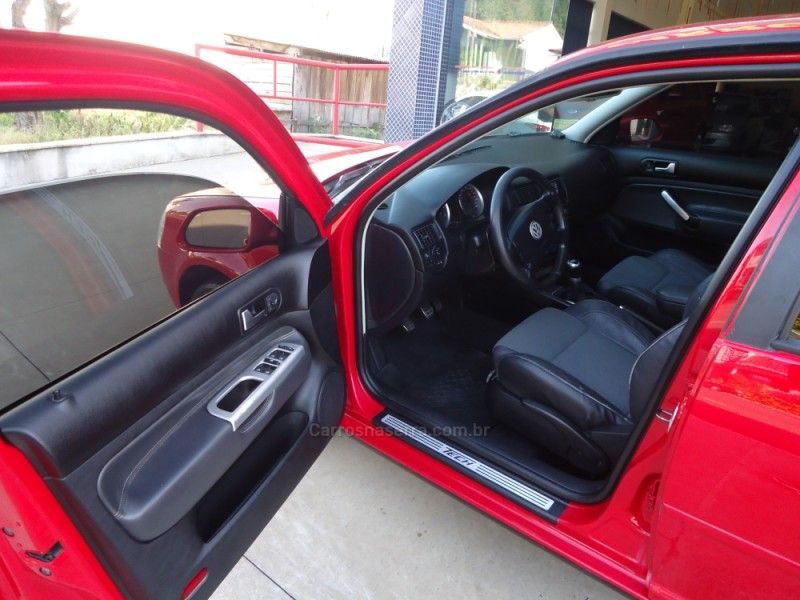 VOLKSWAGEN GOLF 1.6 MI TECH 8V 2009/2009 BOURSCHEID CARROS E MOTOS SANTA CLARA DO SUL / Carros no Vale