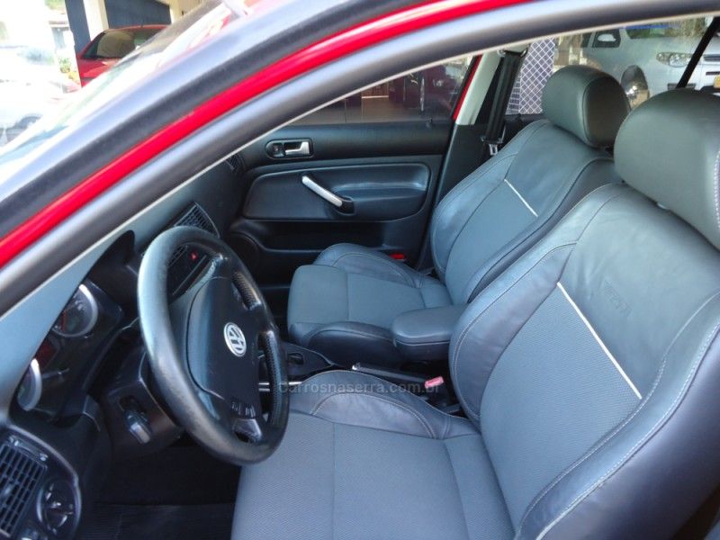 VOLKSWAGEN GOLF 1.6 MI TECH 8V 2009/2009 BOURSCHEID CARROS E MOTOS SANTA CLARA DO SUL / Carros no Vale