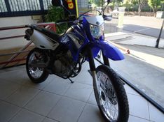 YAMAHA XTZ LANDER CONNECTED 2013/2013 BOURSCHEID CARROS E MOTOS SANTA CLARA DO SUL / Carros no Vale