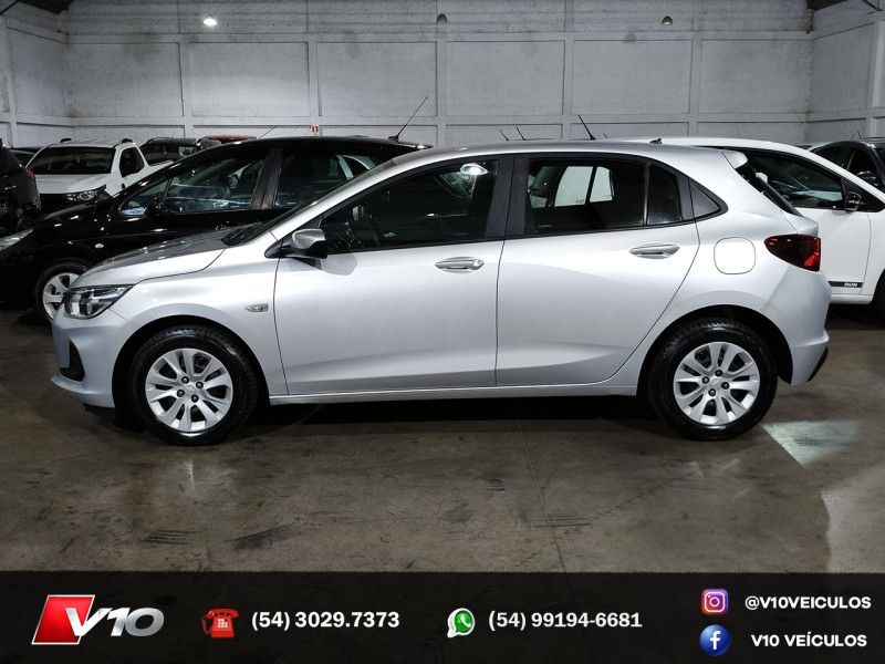 CHEVROLET ONIX 1.0 LT 12V 2020/2020 V10 VEÍCULOS CAXIAS DO SUL / Carros no Vale