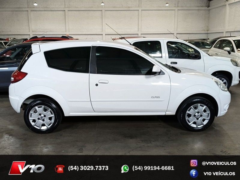 FORD KA 1.0 MPI CLASS 8V 2011/2011 V10 VEÍCULOS CAXIAS DO SUL / Carros no Vale