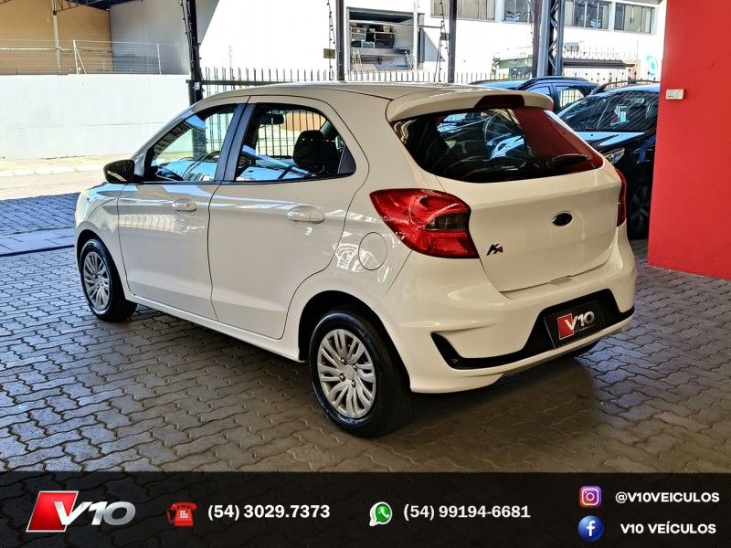 FORD KA 1.0 SE 12V 2018/2019 V10 VEÍCULOS CAXIAS DO SUL / Carros no Vale
