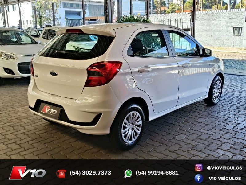 FORD KA 1.0 SE 12V 2018/2019 V10 VEÍCULOS CAXIAS DO SUL / Carros no Vale
