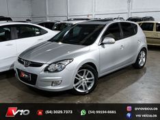 HYUNDAI I30 2.0 MPI 16V 2011/2012 V10 VEÍCULOS CAXIAS DO SUL / Carros no Vale