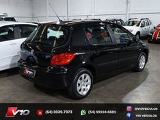 PEUGEOT 307 1.6 PRESENCE 16V 2007/2008 V10 VEÍCULOS CAXIAS DO SUL / Carros no Vale