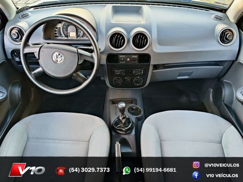 VOLKSWAGEN GOL 1.6 MI POWER 8V G.IV 2005/2006 V10 VEÍCULOS CAXIAS DO SUL / Carros no Vale