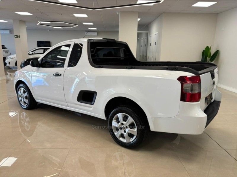 CHEVROLET MONTANA 1.4 MPFI LS CS 8V 2014/2015 LUIGGI AUTOMÓVEIS CARLOS BARBOSA / Carros no Vale CHEVROLET MONTANA 1.4 MPFI LS CS 8V 2014/2015 LUIGGI AUTOMÓVEIS CARLOS BARBOSA / Carros no Vale