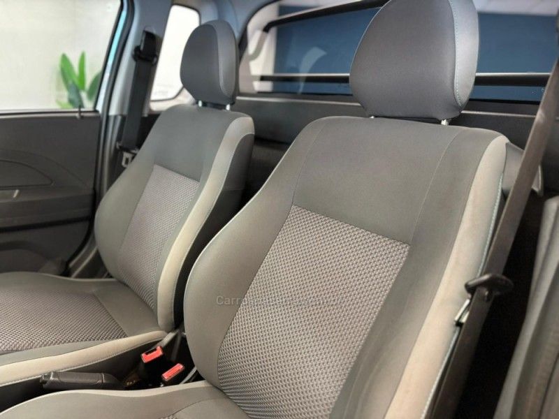 CHEVROLET MONTANA 1.4 MPFI LS CS 8V 2014/2015 LUIGGI AUTOMÓVEIS CARLOS BARBOSA / Carros no Vale CHEVROLET MONTANA 1.4 MPFI LS CS 8V 2014/2015 LUIGGI AUTOMÓVEIS CARLOS BARBOSA / Carros no Vale