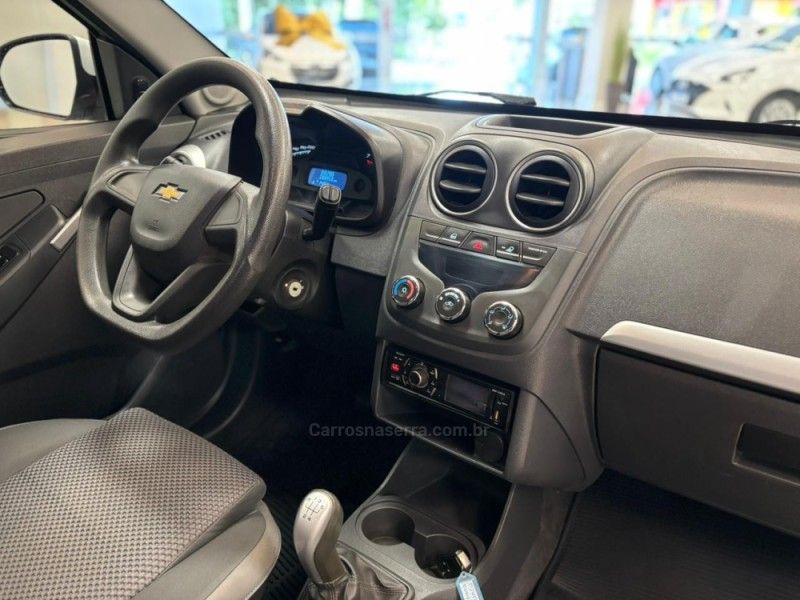 CHEVROLET MONTANA 1.4 MPFI LS CS 8V 2014/2015 LUIGGI AUTOMÓVEIS CARLOS BARBOSA / Carros no Vale CHEVROLET MONTANA 1.4 MPFI LS CS 8V 2014/2015 LUIGGI AUTOMÓVEIS CARLOS BARBOSA / Carros no Vale