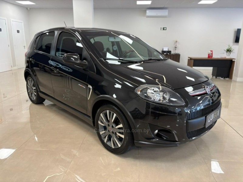 FIAT PALIO 1.6 MPI SPORTING 16V 2012/2013 LUIGGI AUTOMÓVEIS CARLOS BARBOSA / Carros no Vale