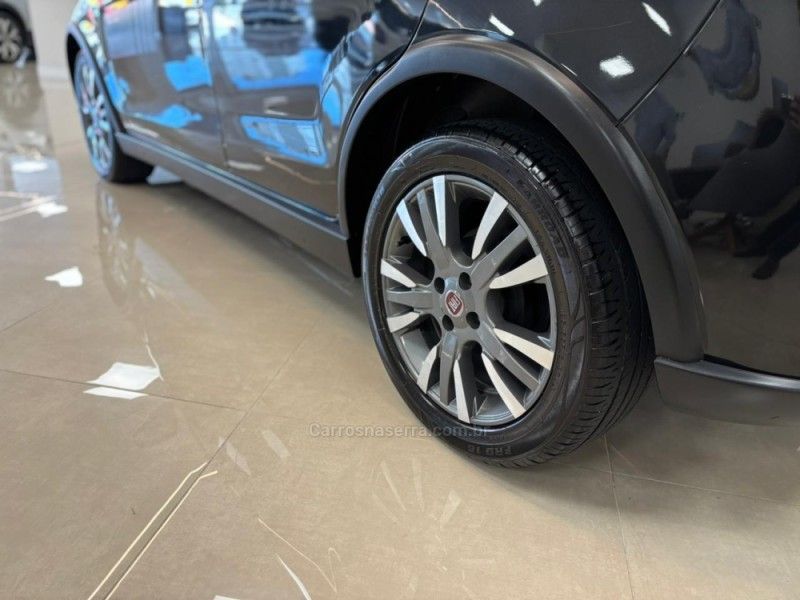 FIAT PALIO 1.6 MPI SPORTING 16V 2012/2013 LUIGGI AUTOMÓVEIS CARLOS BARBOSA / Carros no Vale