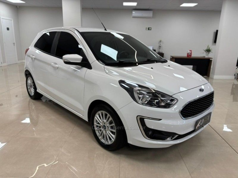 FORD KA 1.5 TITANIUM 12V 2019/2020 LUIGGI AUTOMÓVEIS CARLOS BARBOSA / Carros no Vale