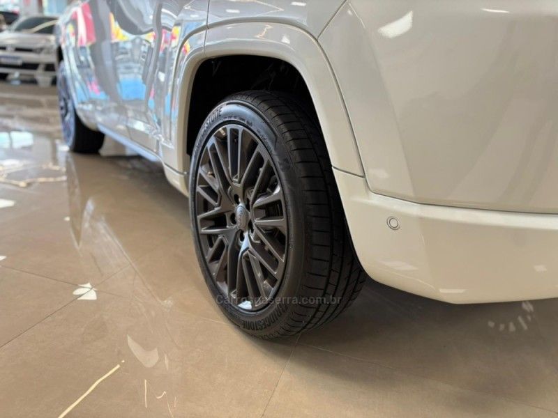 JEEP COMPASS 1.3 SERIE S T270 16V TURBO 2023/2023 LUIGGI AUTOMÓVEIS CARLOS BARBOSA / Carros no Vale