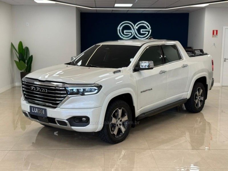 RAM RAMPAGE 2.0 LARAMIE 4X4 TURBO 2024/2024 LUIGGI AUTOMÓVEIS CARLOS BARBOSA / Carros no Vale RAM RAMPAGE 2.0 LARAMIE 4X4 TURBO 2024/2024 LUIGGI AUTOMÓVEIS CARLOS BARBOSA / Carros no Vale