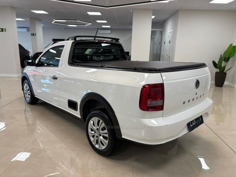 VOLKSWAGEN SAVEIRO 1.6 MSI ROBUST CS 16V 2022/2023 LUIGGI AUTOMÓVEIS CARLOS BARBOSA / Carros no Vale
