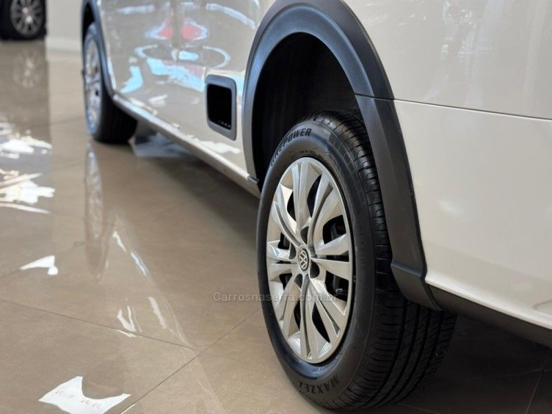 VOLKSWAGEN SAVEIRO 1.6 MSI ROBUST CS 16V 2022/2023 LUIGGI AUTOMÓVEIS CARLOS BARBOSA / Carros no Vale