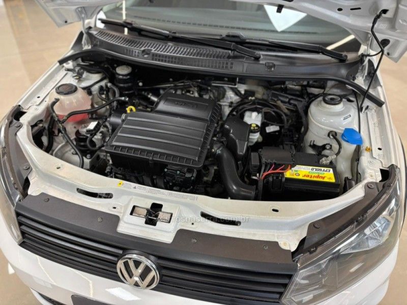 VOLKSWAGEN SAVEIRO 1.6 MSI ROBUST CS 16V 2022/2023 LUIGGI AUTOMÓVEIS CARLOS BARBOSA / Carros no Vale